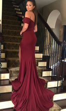 Load image into Gallery viewer, Red Prom Dresses Spandex Long Slit Side