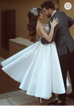 Load image into Gallery viewer, Spaghetti Straps Wedding Dresses Bridal Gown Satin Tea Length
