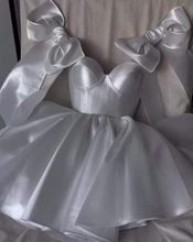 Charger l'image dans la galerie, White Homecoming Dresses Short Length