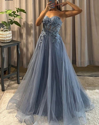 Strapless Gray Prom Dresses with Appliques Lace