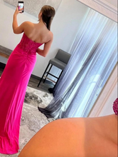 Carica l'immagine nel visualizzatore di Gallery, Prom Dresses Sweetheart Fuchsia Slit Side