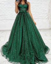 Carica l'immagine nel visualizzatore di Gallery, Sparkly Prom Dresses Green