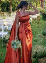 Load image into Gallery viewer, Orange Prom Dresses Mermaid with Watteau