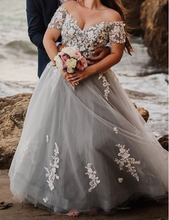 Charger l'image dans la galerie, Plus Size Wedding Dresses Bridal Gown with White Lace Tulle