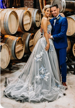Cargar imagen en el visor de la galería, Sweetheart Wedding Dresses Bridal Gown with Appliques Lace Tulle