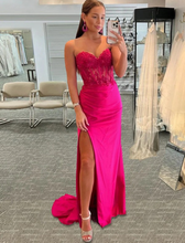 Carica l'immagine nel visualizzatore di Gallery, Prom Dresses Sweetheart Fuchsia Slit Side