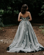 Cargar imagen en el visor de la galería, Sweetheart Wedding Dresses Bridal Gown with Appliques Lace Tulle