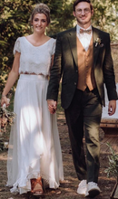 Charger l'image dans la galerie, Two Piece Wedding Dresses Bridal Gown with Short Sleeves