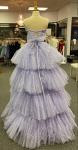 Cargar imagen en el visor de la galería, Sparkly Prom Dresses Hi Low Lavender Strapless