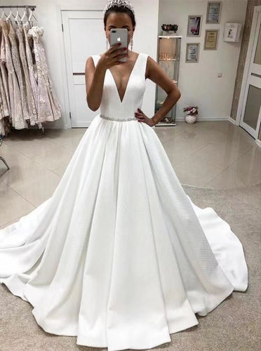Wedding Dresses Bridal Gown Deep V Neck Waist with Beaded