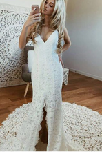 Charger l'image dans la galerie, Lace Backless Wedding Dresses Bridal Gown Spaghetti Straps