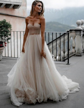 Carica l'immagine nel visualizzatore di Gallery, Sweetheart Wedding Dresses Bridal Gown