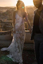 Charger l'image dans la galerie, Rose Lace Spaghetti Straps Wedding Dresses Bridal Gown Sheath