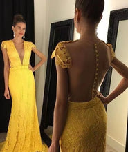 Charger l'image dans la galerie, V Neck Lace Prom Dresses Cap Sleeves