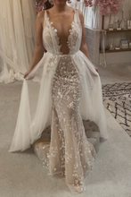 Load image into Gallery viewer, V Neck Wedding Dresses Bridal Gown Backless