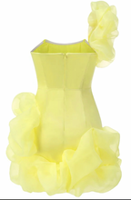 画像をギャラリービューアに読み込む, One Shoulder Puff Dress Yellow Homecoming Dresses