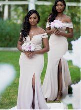 Laden Sie das Bild in den Galerie-Viewer, Mismatch Bridesmaid Dresses for Wedding Party