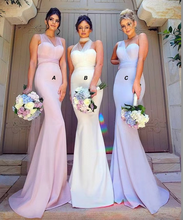 Laden Sie das Bild in den Galerie-Viewer, Mismatch Bridesmaid Dresses for Wedding Party Mermaid