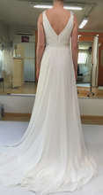 Load image into Gallery viewer, Wedding Dresses Bridal Gown V Neck