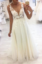 Load image into Gallery viewer, V Neck Wedding Dresses Bridal Gown with Lace