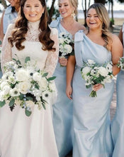 Laden Sie das Bild in den Galerie-Viewer, One Shoulder Bridesmaid Dresses Sky Blue