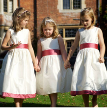 Load image into Gallery viewer, Ankle Length Flower Girl Dresses Sleeveless