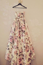 Load image into Gallery viewer, Floral Wedding Dresses Bridal Gown Sweetheart Neckline