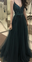 Charger l&#39;image dans la galerie, Forest Green Prom Dresses with Beaded