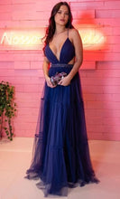 Cargar imagen en el visor de la galería, Navy Blue Prom Dresses Waist with Beading