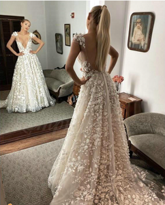 Deep V Neck Wedding Dresses Bridal Gown with 3D Flowers