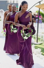 Laden Sie das Bild in den Galerie-Viewer, Grape Bridesmaid Dresses for Wedding One Shoulder