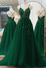 Charger l&#39;image dans la galerie, Green Prom Dresses with Lace Spaghetti Straps