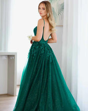 Load image into Gallery viewer, Sparkly Green Prom Dresses Spaghetti Straps with Lace Appliques