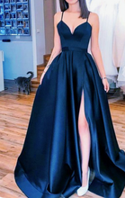 Laden Sie das Bild in den Galerie-Viewer, Spaghetti Straps Prom Dresses Slit Side