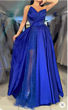 画像をギャラリービューアに読み込む, Prom Dresses Royal Blue Slit Side Sweetheart with Pears