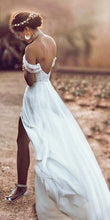 Laden Sie das Bild in den Galerie-Viewer, Boho Wedding Dresses Bridal Gown Off Shoulder Slit
