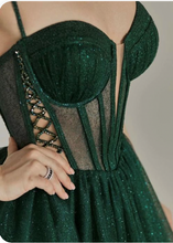 Carica l&#39;immagine nel visualizzatore di Gallery, Sparkly Prom Dresses Floor Length