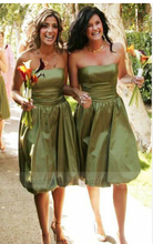 Load image into Gallery viewer, Strapless Bridesmaid Dresses Knee Length