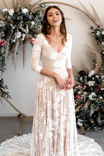Load image into Gallery viewer, Boho Wedding Dresses Bridal Gown V Neck