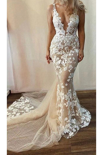 Deep V Neck Wedding Dresses Bridal Gown with Lace Appliques