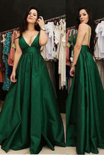 Charger l&#39;image dans la galerie, Deep V Neck Green Long Prom Dresses for Women