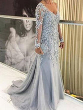 Load image into Gallery viewer, V Neck Mermaid Long Mother of the Bride Dresses with Sleeves