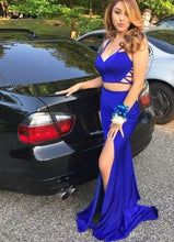 Charger l&#39;image dans la galerie, Sexy Two Piece Royal Blue Long Mermaid Prom Dresses with Split Side