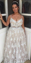 Charger l&#39;image dans la galerie, Spaghetti Straps Wedding Dresses Bridal Gown with 3D Flowers