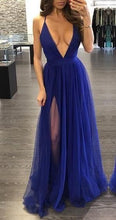 Laden Sie das Bild in den Galerie-Viewer, Deep V Neck Split Side Prom Dresses for Women