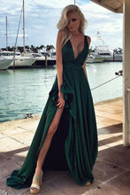 Laden Sie das Bild in den Galerie-Viewer, Sexy Green Slit Side Long Prom Dresses under 100