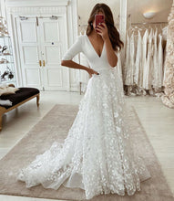 Load image into Gallery viewer, V Neck Lace Wedding Dresses Bridal Gown with Half Sleeves