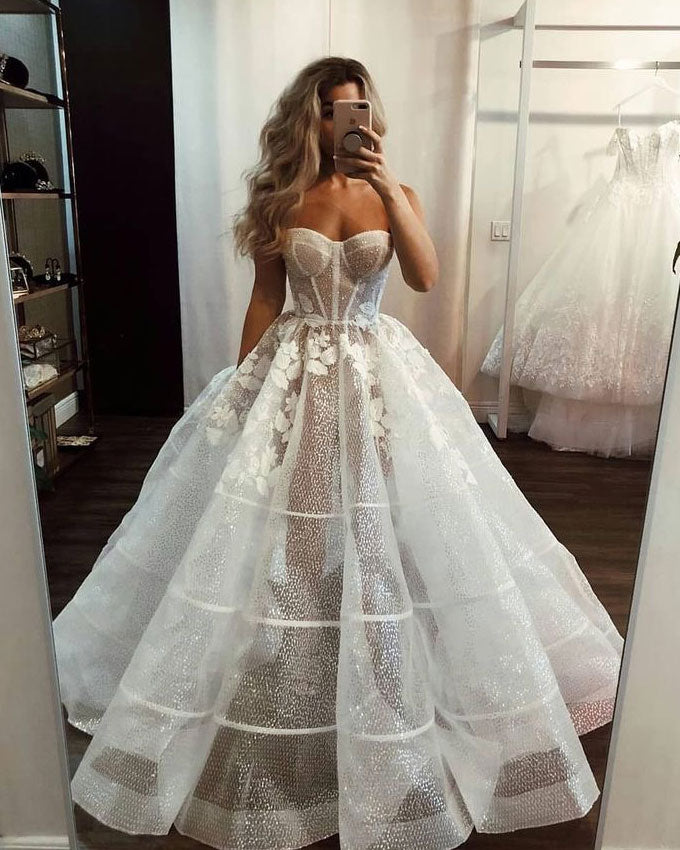 Sweetheart Long Wedding Dresses Bridal Gown with Appliques