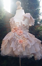 Charger l&#39;image dans la galerie, Flower Girl Dresses with Appliques Flowers Birthday Gown