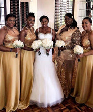 Laden Sie das Bild in den Galerie-Viewer, Plus Size Gold Halter Bridesmaid Dresses for Wedding Party